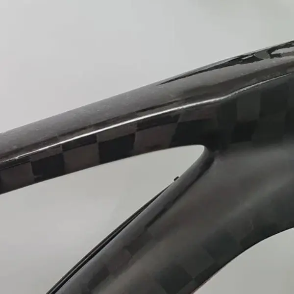 Effetto Mariposa Shelter Road .6mm Invisible Frame Protection