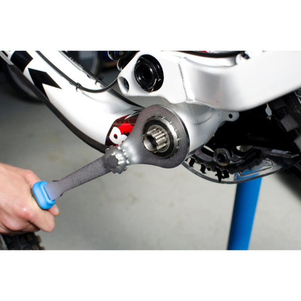 Unior Bottom Bracket Wrench 16 Notch image 2