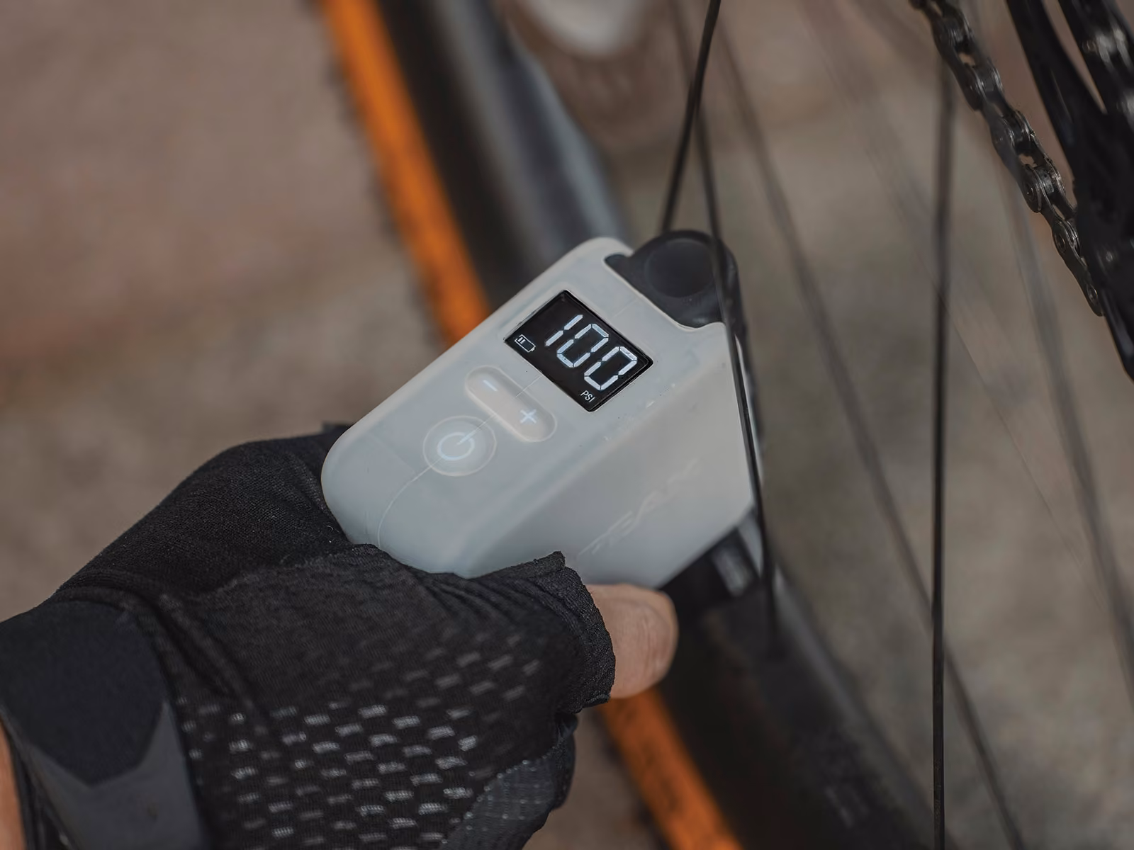 Topeak E-Booster Digital image 4