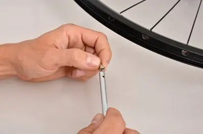 Unior Nipple Insertion Tool image 2