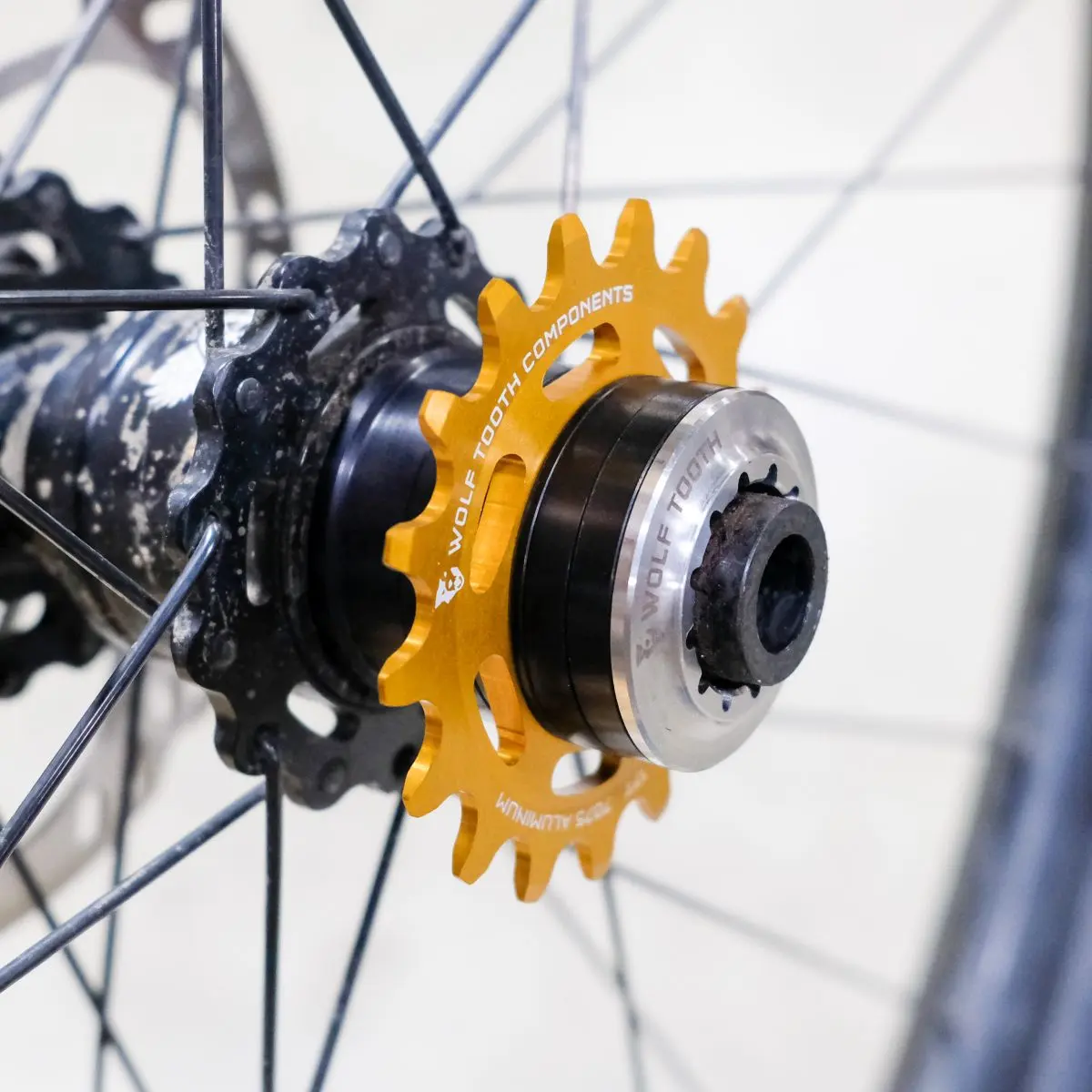 WOLF TOOTH SINGLE SPEED SPACER KIT WITH LOCKRING image 3