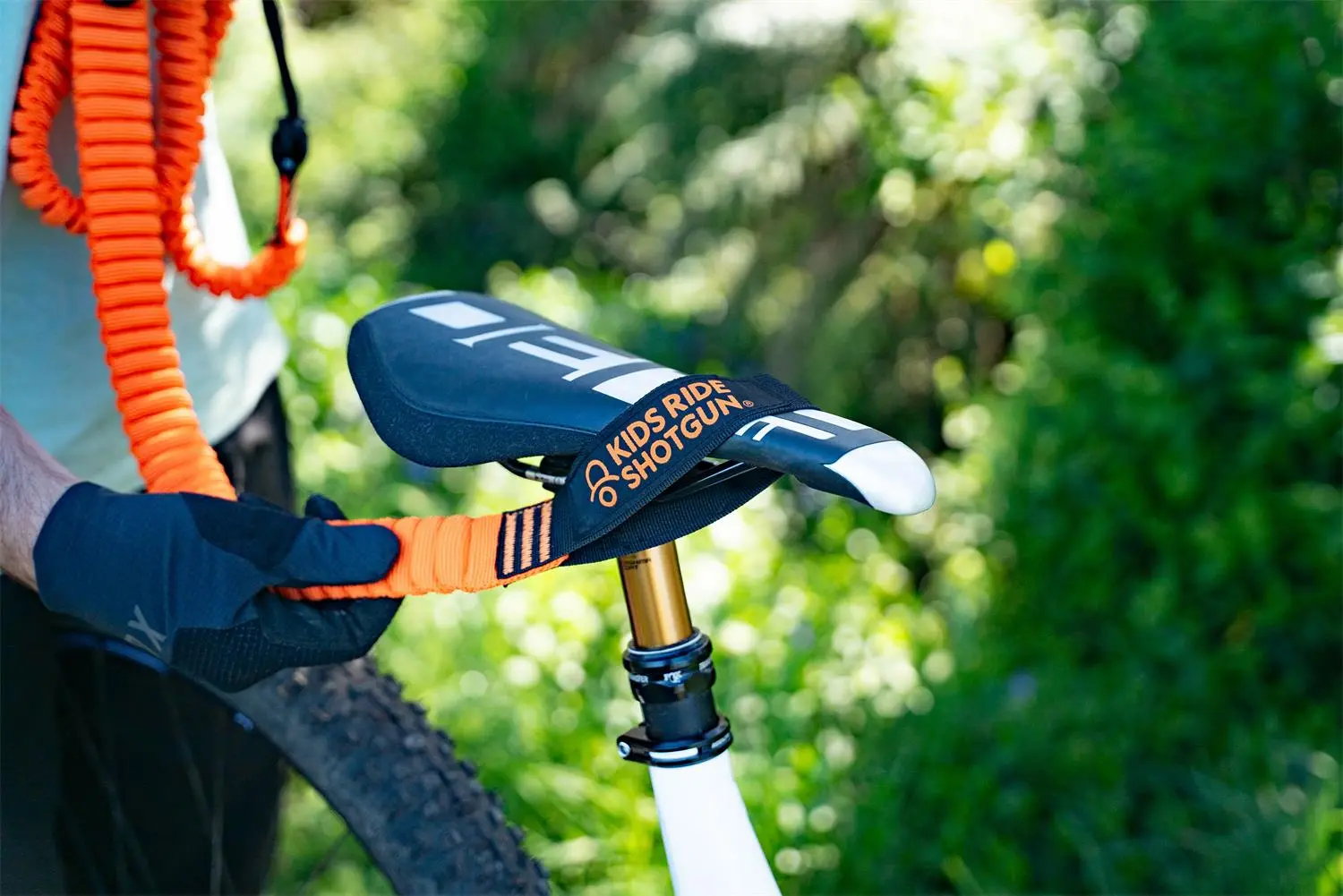 Kids Ride Shotgun - MTB Tow Rope image 2