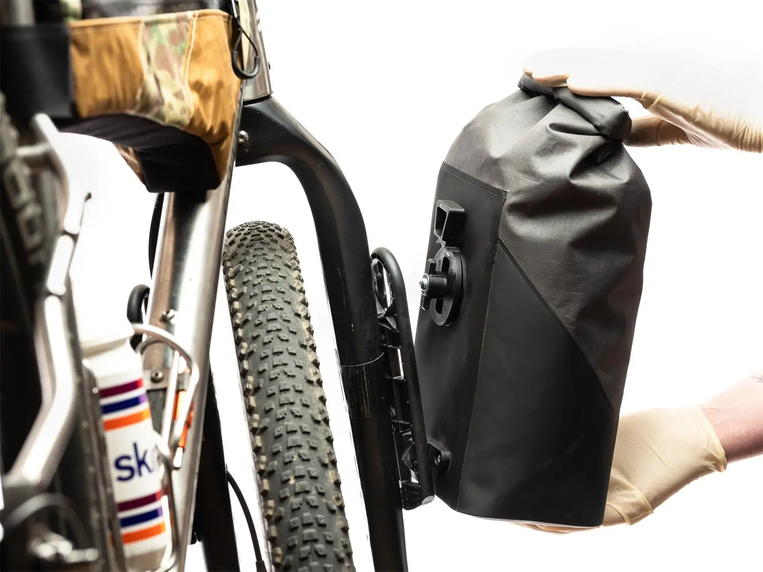 Old Man Mountain - Hemlock Bags 7L w/ Flip Cages image 2