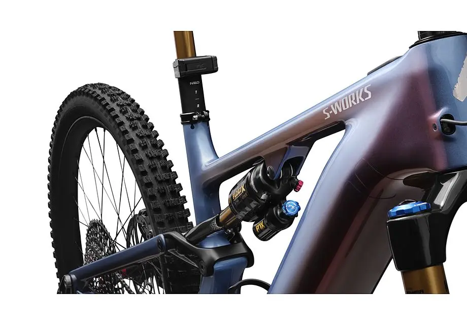 LEVO SW CARBON G4 image 15