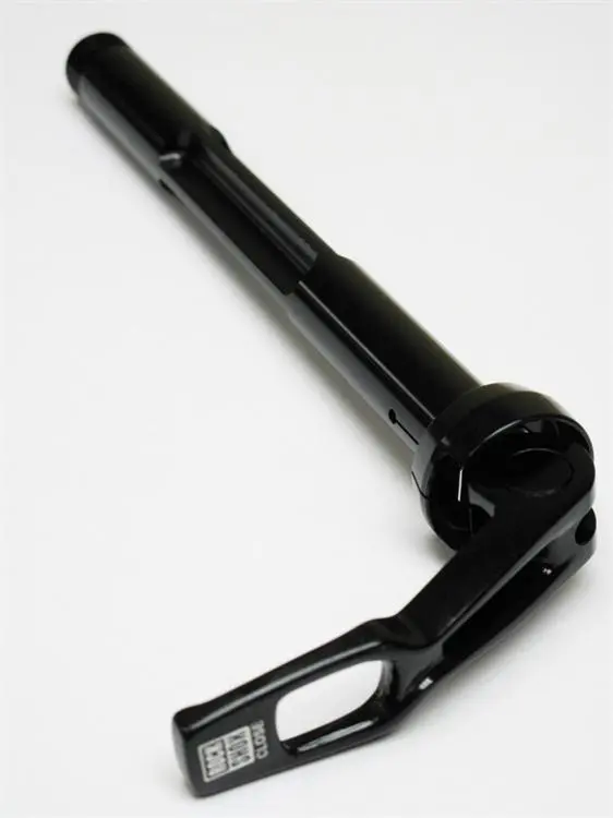 RockShox Maxle Lite Front Axle image 3