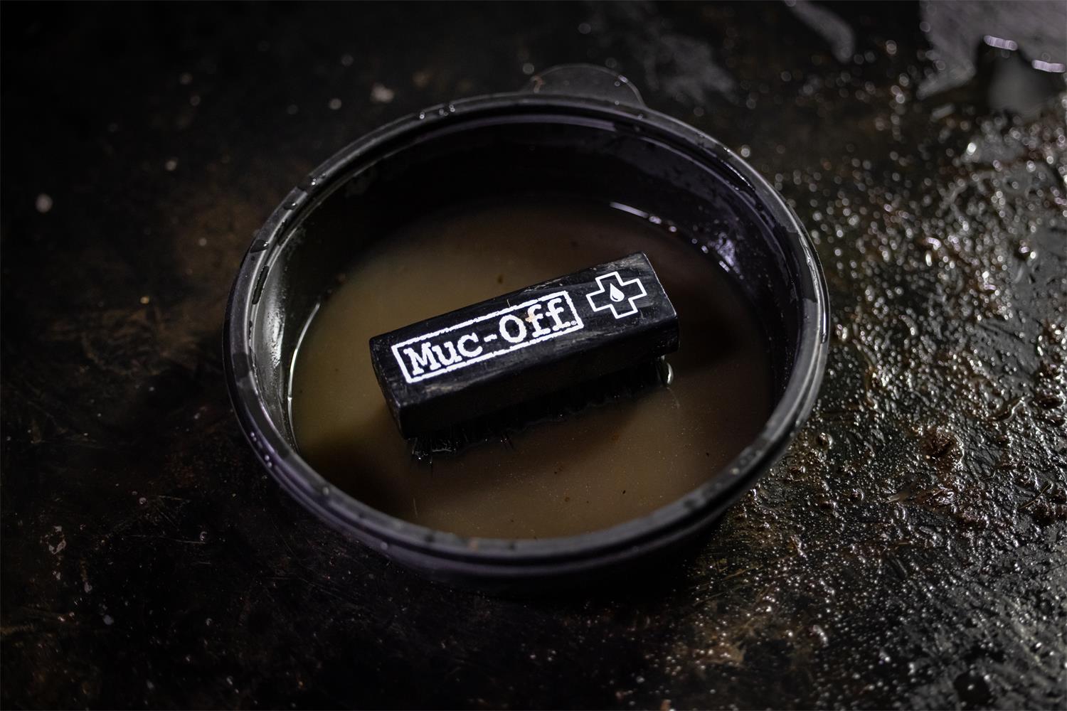 Muc-Off - Premium Bike Shoe Brush image 4