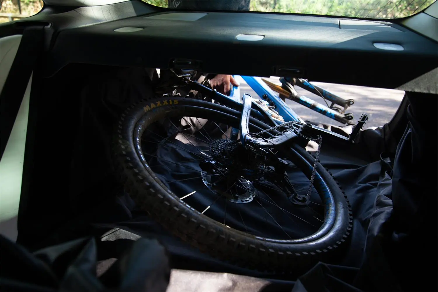 Hiplok - Ride Shield, Car & Bike Protector image 3