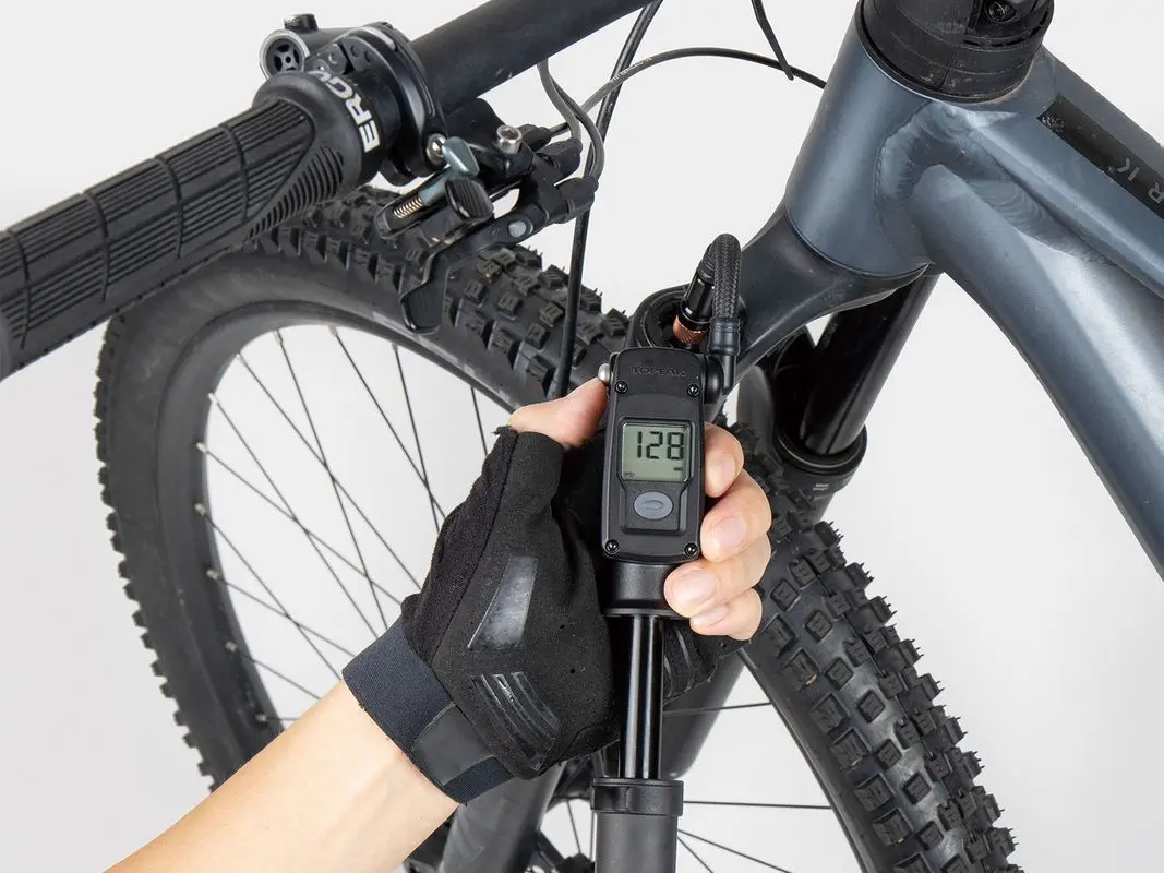 Topeak Mountain Digital 2-Stage 300psi image 5