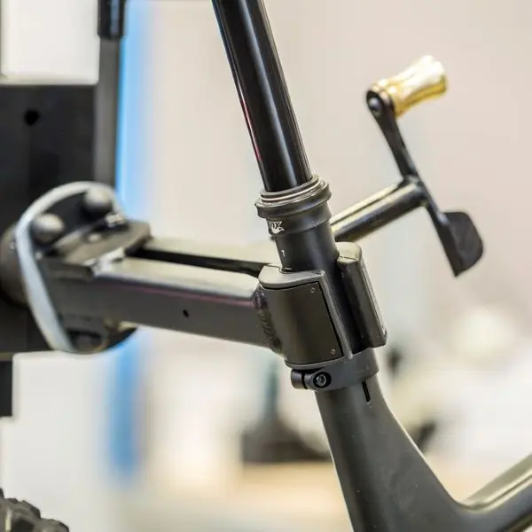 Unior Electric Repair Stand image 3
