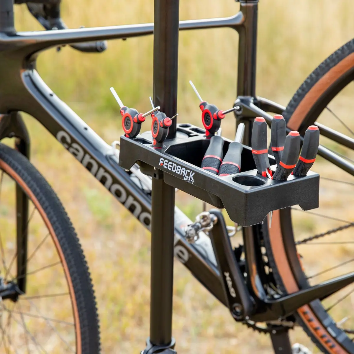 FEEDBACK SPORTS - SPORT MECHANIC 2.0 REPAIR STAND image 14