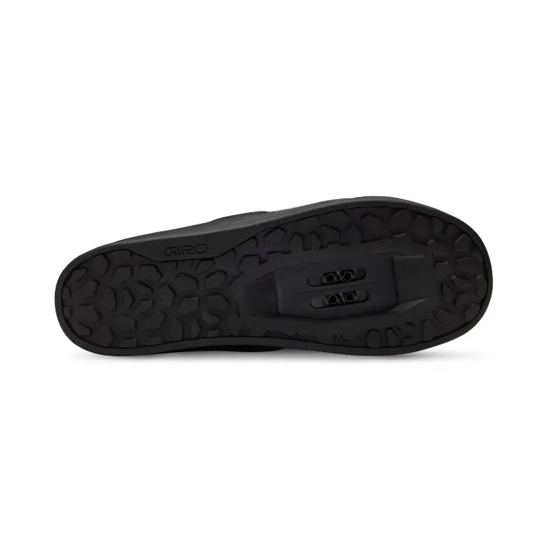 Giro Chamber III Shoe image 8