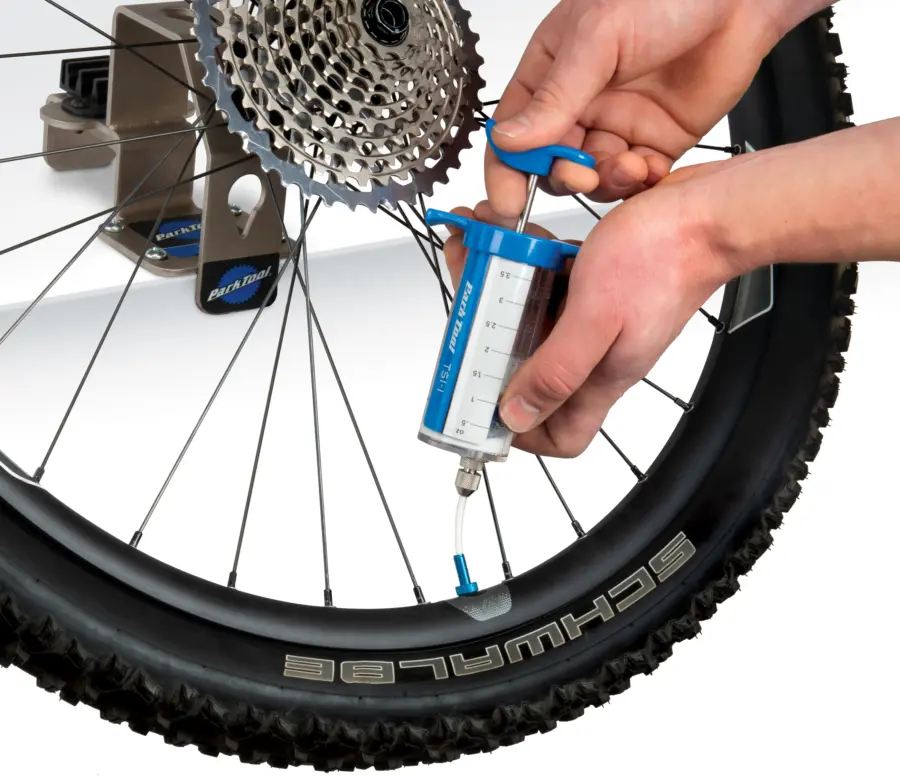 Park Tool - TSI-1 - Tubeless Sealant Injector image 2