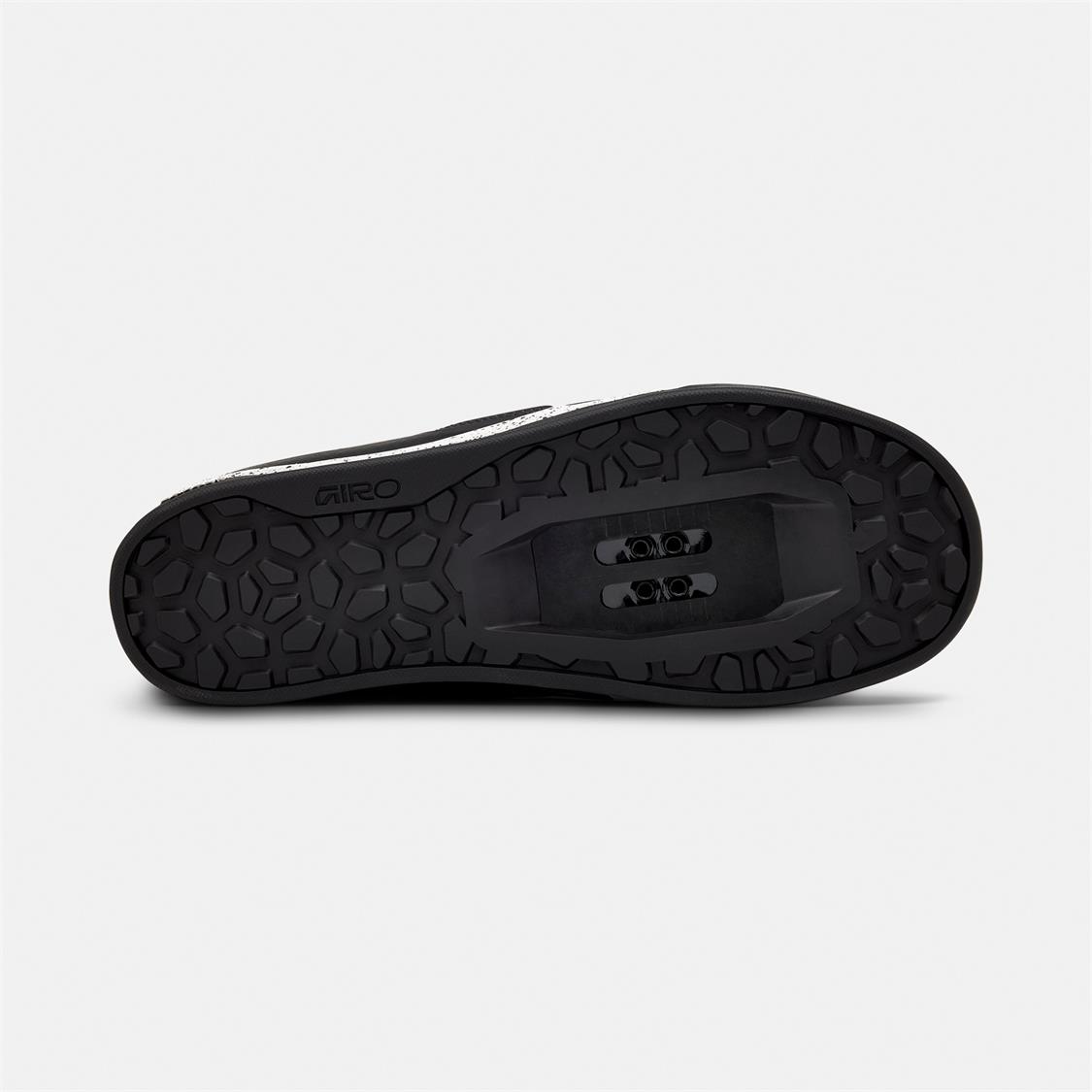 Giro Chamber III Shoe image 2