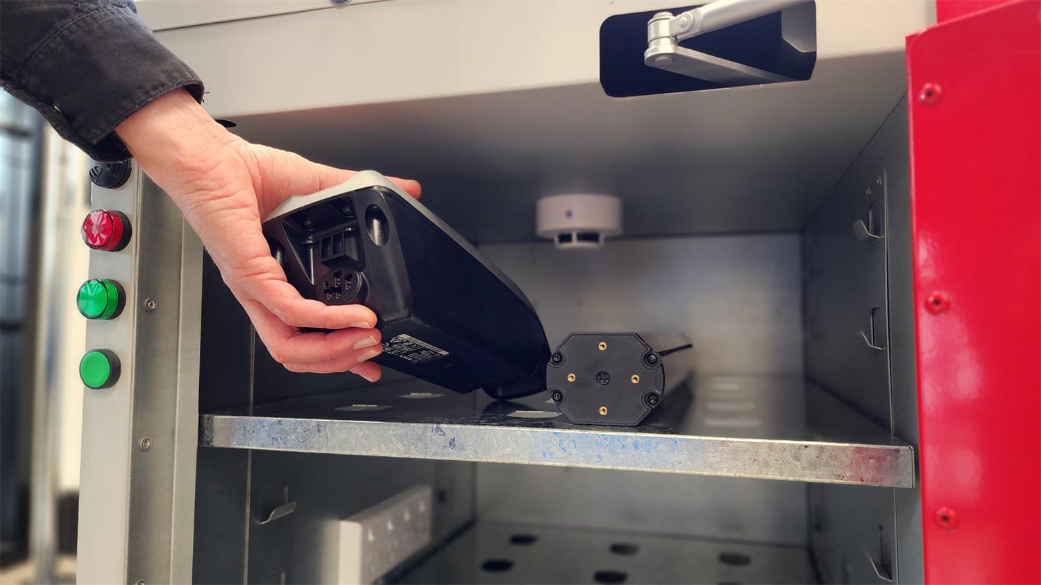 Hazero - Lithium-ion Battery Safety Cabinet, Standard image 5