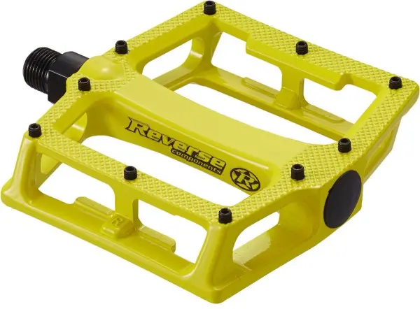 Pedals Reverse Components Super Shape 3D Yellow