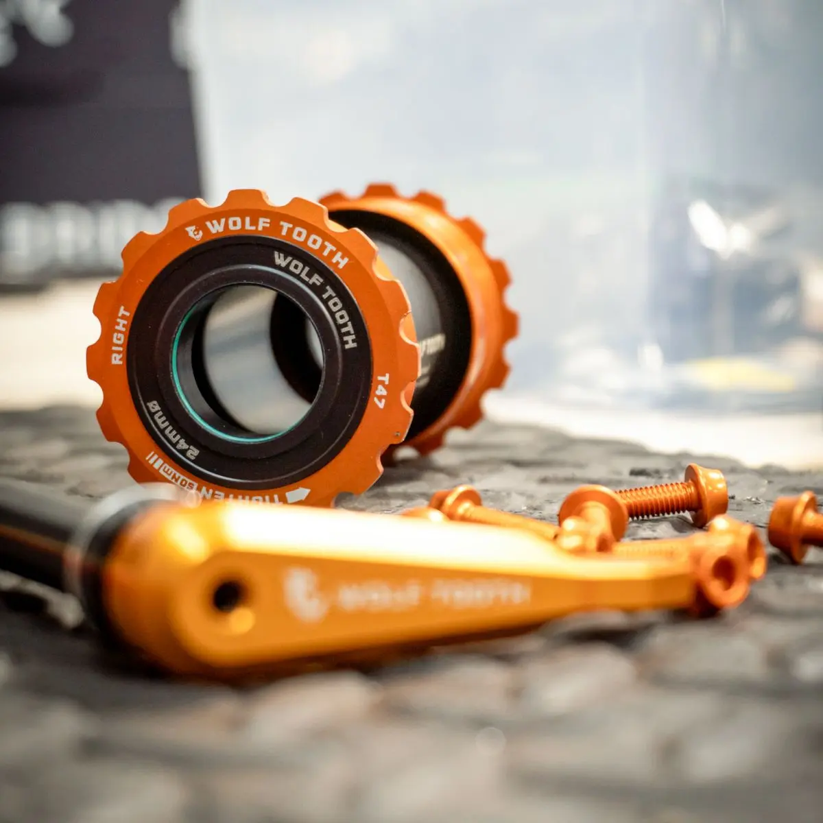 WOLF TOOTH BOTTOM BRACKET - T47 INTERNAL - SRAM DUB SPINDLE image 3