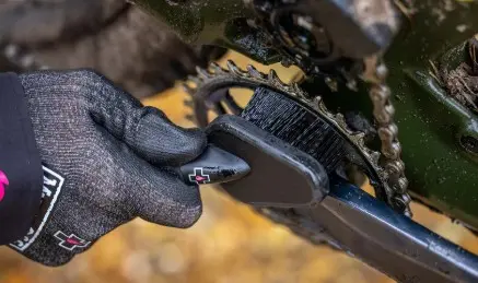 Muc-Off - Detailing Brush image 3