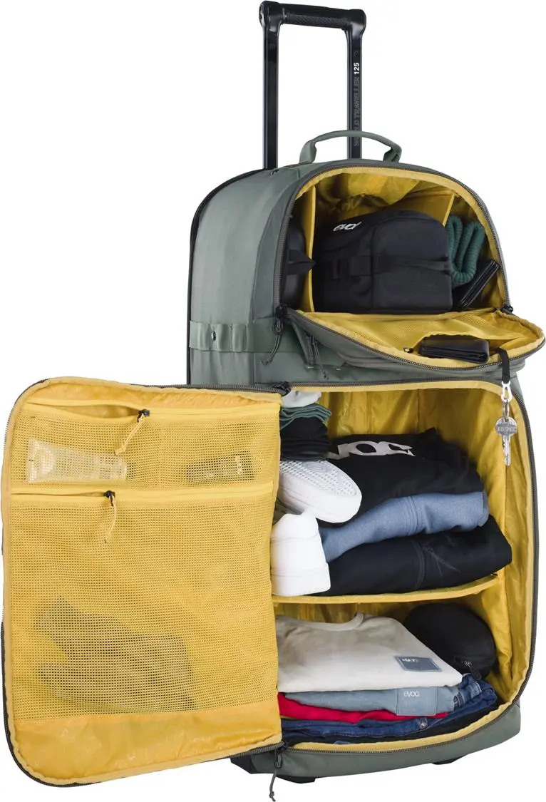 Evoc - World Traveller 125 image 10