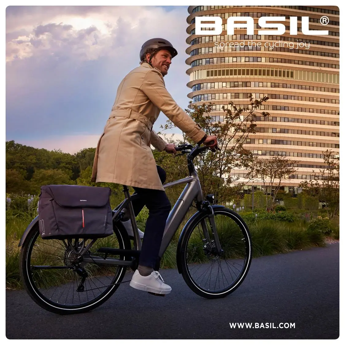Basil - B-Safe Commuter Office Bag With LED image 11