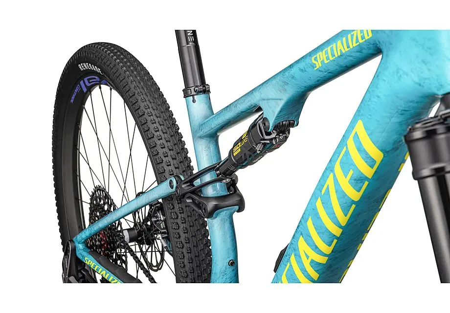 EPIC 8 PRO CARB/METSPHR/METWHTSIL M image 6