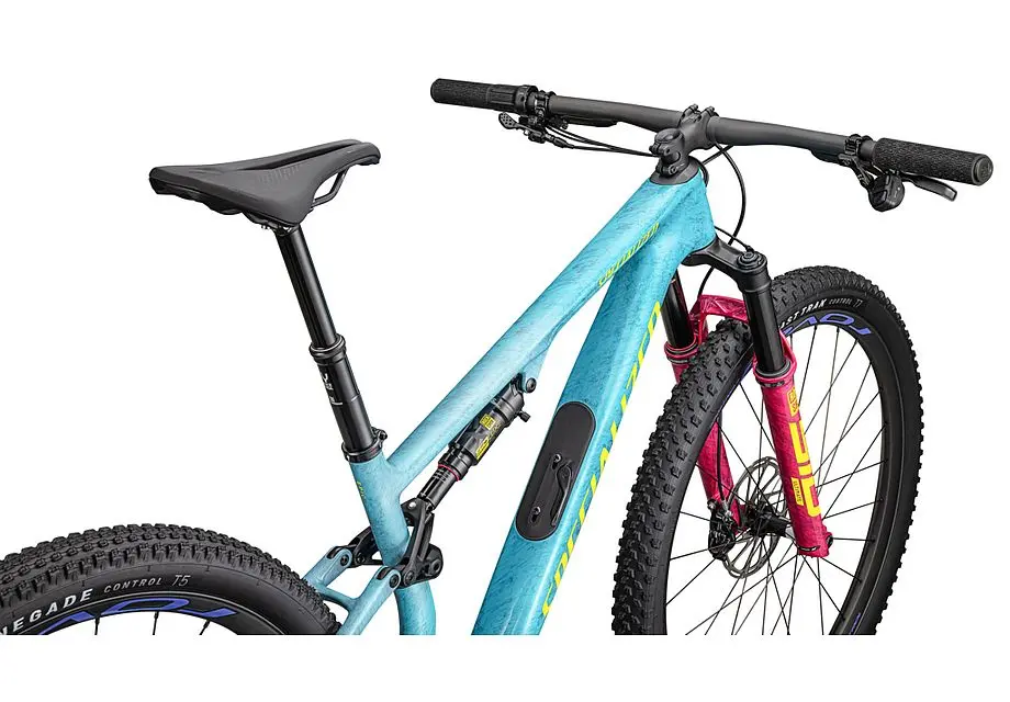 EPIC 8 PRO CARB/METSPHR/METWHTSIL M image 4