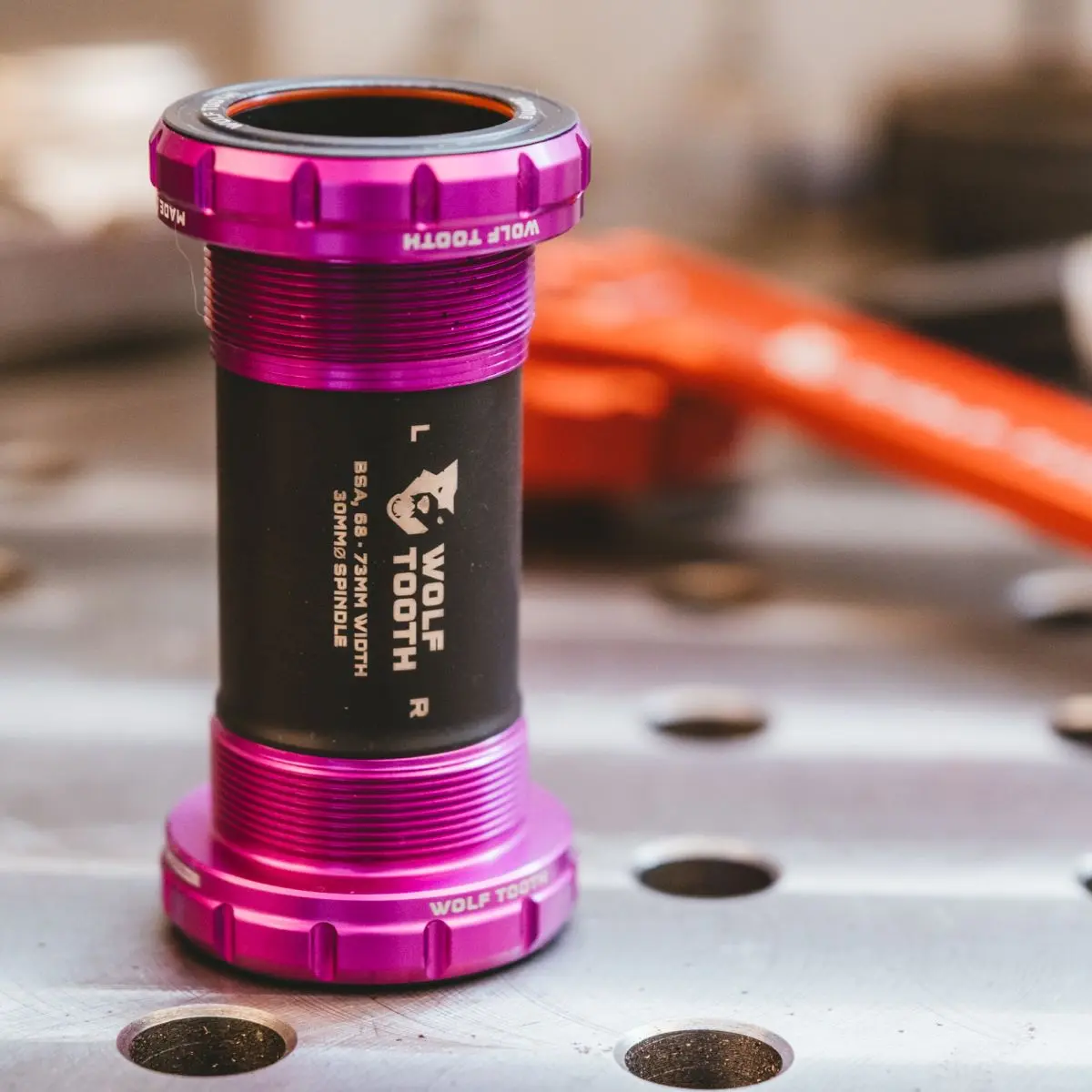 WOLF TOOTH BOTTOM BRACKET - BSA THREADED - 30MM SPINDLE image 4