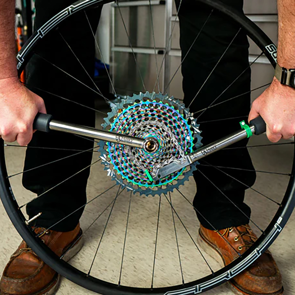 Abbey Shop Whip-It Chain Whip image 4
