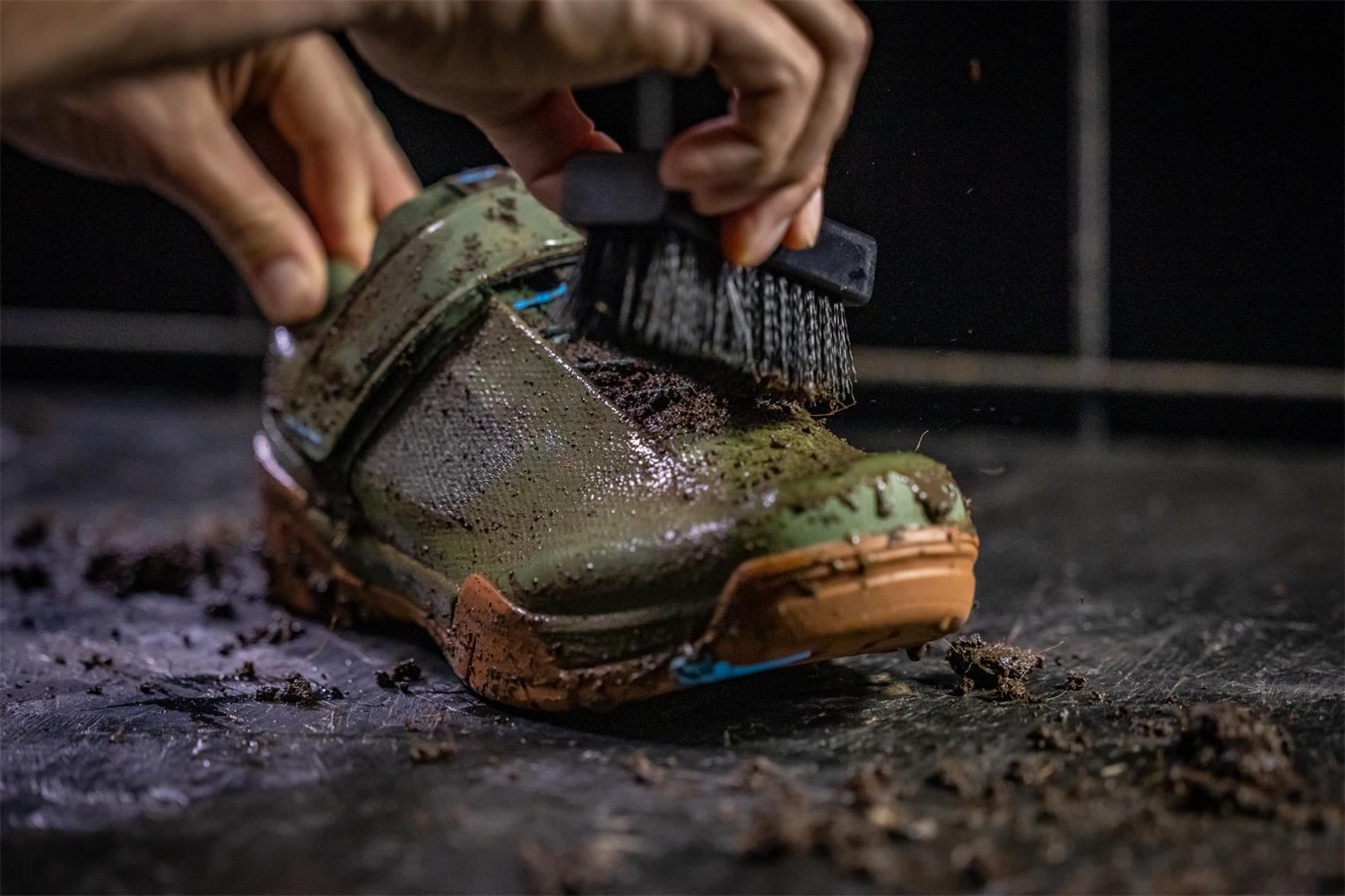 Muc-Off - Premium Bike Shoe Brush image 3