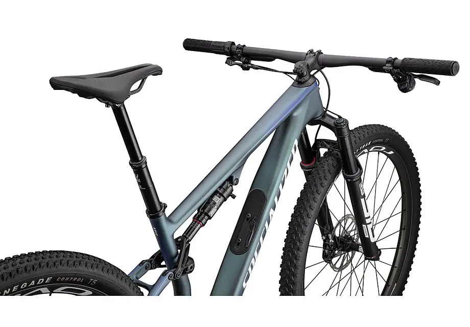 EPIC 8 PRO CARB/METSPHR/METWHTSIL M image 11