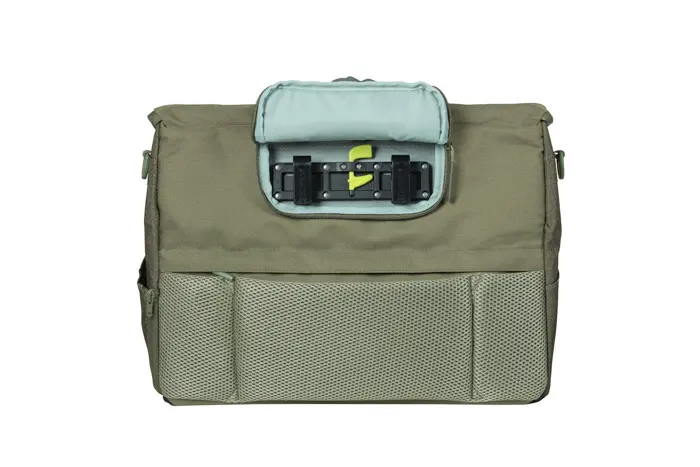 Basil - B-Safe Commuter Office Bag With LED image 15