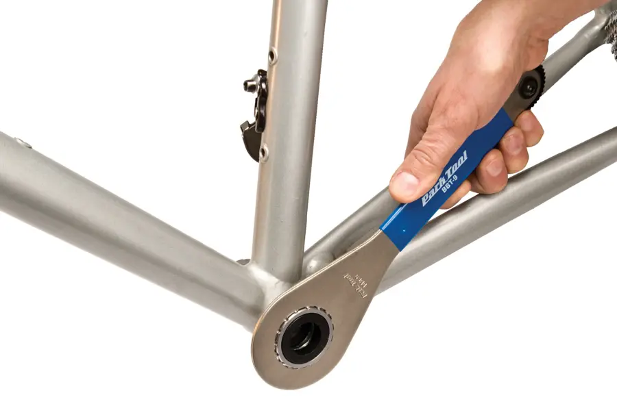 Park Tool - BBT-9 Bottom Bracket And Lockring Tool image 2