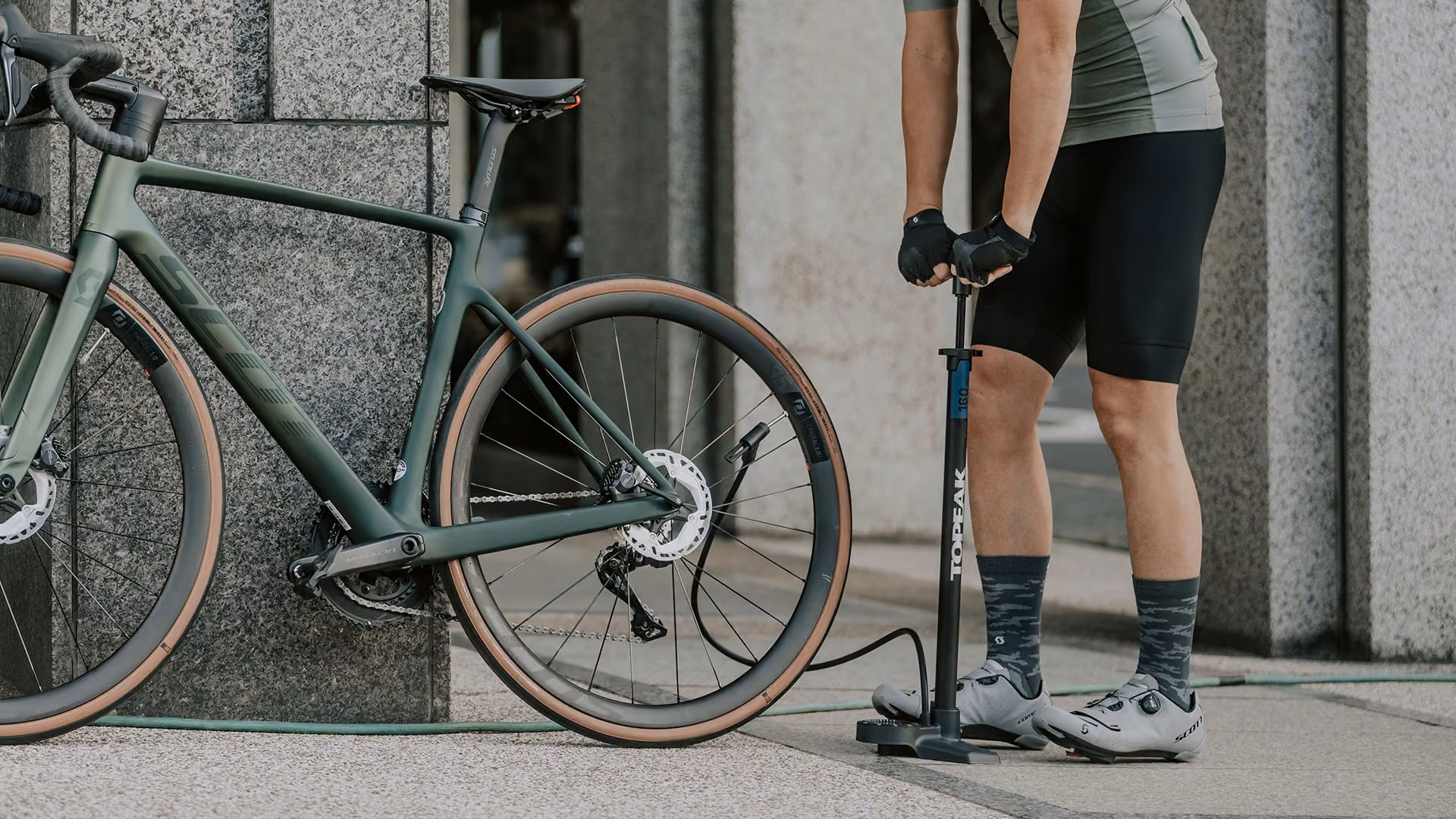 Topeak Joeblow Roadie EX 160psi image 5