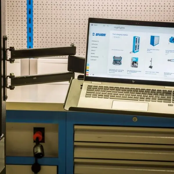 Unior Laptop Holder with Foladable Arm for Electric Stand image 3