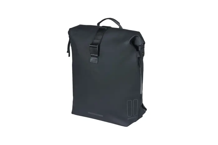 Basil - Soho Bicycle Bag / Backpack With LED image 11