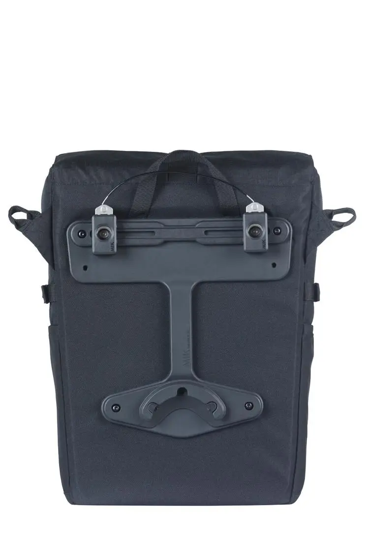 Basil - Move Commuter Bicycle bag (MIK Studs) 15L image 5