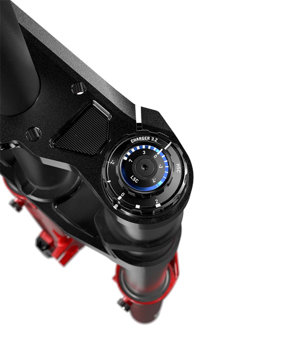 RockShox BoXXer Ultimate LinearXL Fork image 9