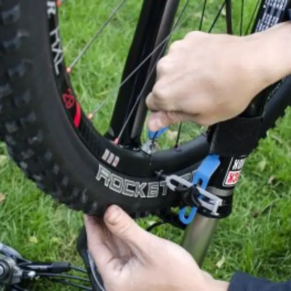 Unior Pocket Wheel Truing Tool image 4