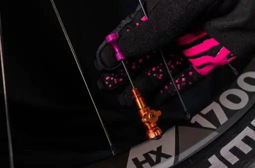 Muc-Off - Hey Dipstick! image 2