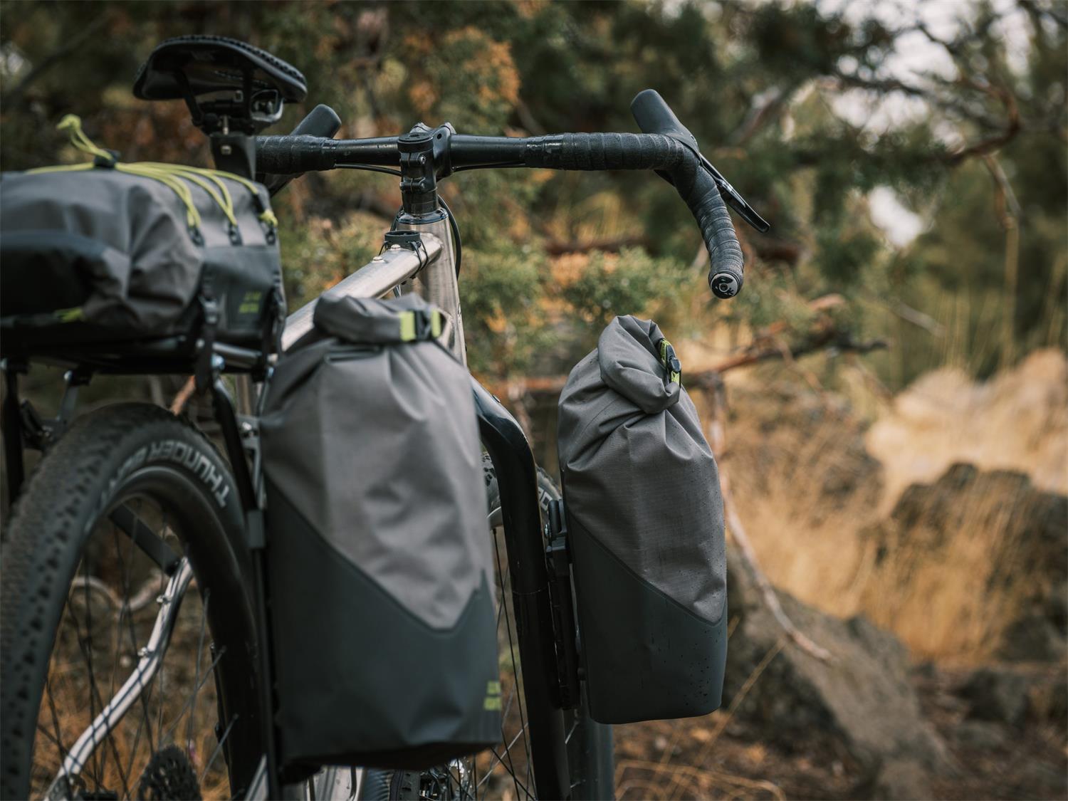 Old Man Mountain - Hemlock Bags 7L w/ Flip Cages image 13
